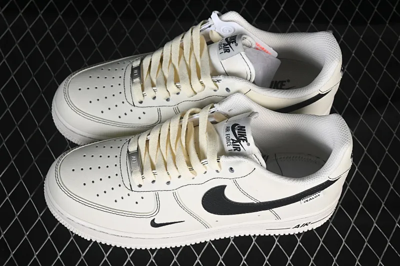 All categories Nk Air Force 1 Air Force series Nk Air Force 1 Low Air Force low-top Nike Air Force 1'07 Low distressed black hook Air Force 1 low-top casual sneakers ZH0316-093